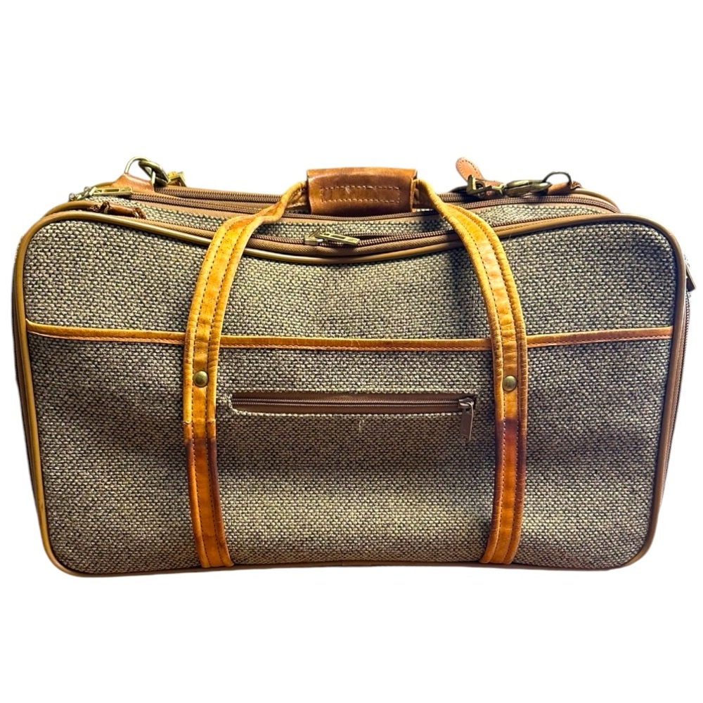 HARTMANN Luggage • Tweed • Carry-On • Vintage • Comes With Locks & Keys - Picture 2 of 10